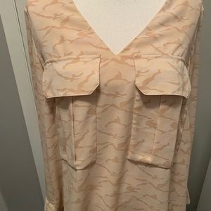 Beautiful Womens Size L Rachel Roy. Like new❤️